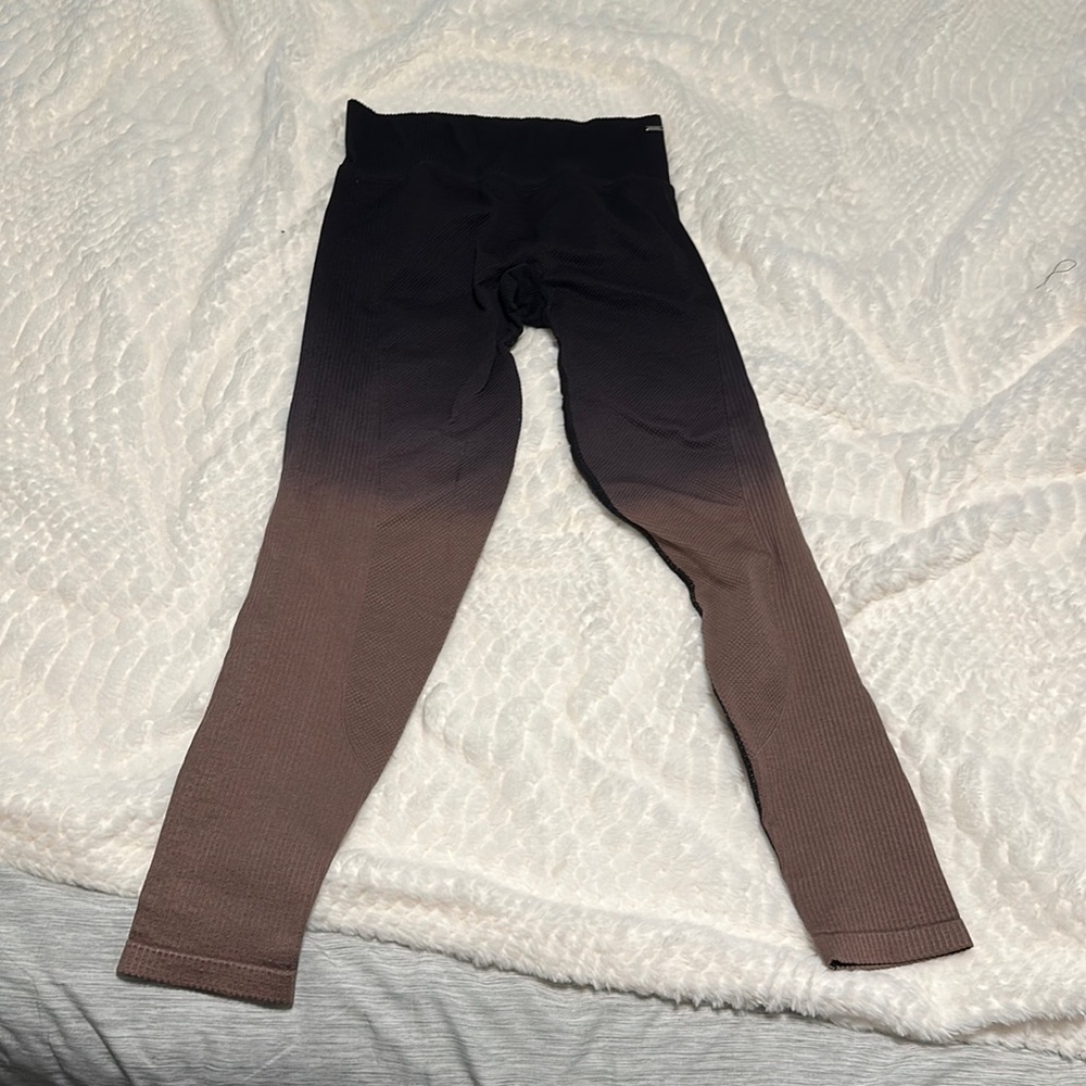 Pink activewear two toned leggings